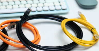 怎么分辨網(wǎng)線上的字都是什么意思??？